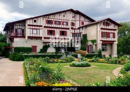 Le domaine d'Arnaga : Musée Edmond Rostand. Cambo-les-bains, Pyrénées-Atlantiques, France Banque D'Images