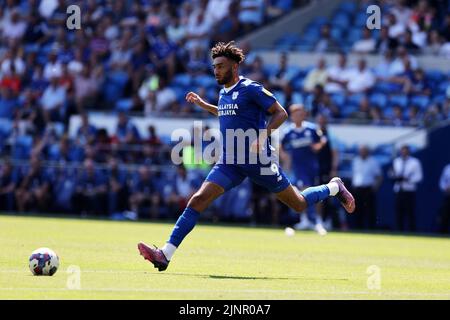 Cardiff, Royaume-Uni. 13th août 2022. KION Etete de Cardiff City en action. Match de championnat EFL Skybet, Cardiff City et Birmingham City au Cardiff City Stadium de Cardiff, pays de Galles, le samedi 13th août 2022. Cette image ne peut être utilisée qu'à des fins éditoriales. Utilisation éditoriale uniquement, licence requise pour une utilisation commerciale. Aucune utilisation dans les Paris, les jeux ou les publications d'un seul club/ligue/joueur. photo par Andrew Orchard/Andrew Orchard sports Photography/Alamy Live News crédit: Andrew Orchard sports Photography/Alamy Live News Banque D'Images