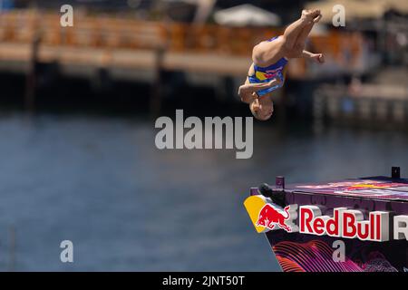 Oslo, Norvège 13 août 2022, Rhiannan Iffland d'Australie participe à la série mondiale de plongée Red Bull Cliff à Oslo, Norvège. Credit: Nigel Waldron/Alay Live News Banque D'Images