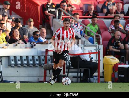 13th août 2022 ; Gtech Community Stadium, Brentford, Londres, Angleterre ; Premier League football, Brentford contre Manchester United ; Vitaly Janelt de Brentford Banque D'Images