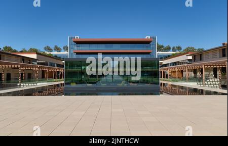 Bâtiment universitaire sur le campus du Claremont McKenna College Banque D'Images