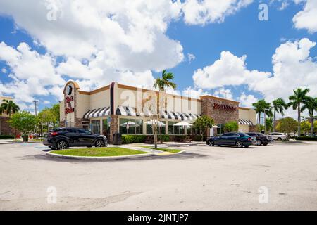 Davie, Floride, États-Unis - 30 juillet 2022 : restaurant de grillades Davie FL Banque D'Images