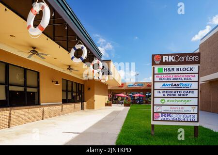 Plage de Hallandale, Floride, États-Unis - 31 juillet 2022: RK Centre Hallandale Beach FL Banque D'Images