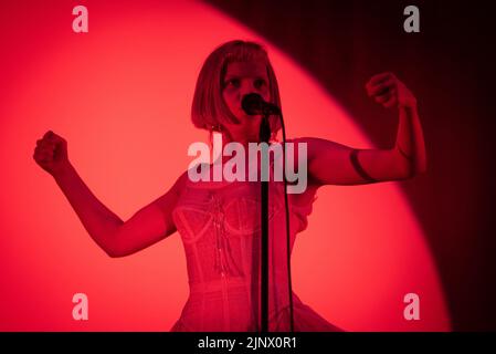 Oslo, Norvège. 13th août 2022. Le chanteur, musicien et compositeur norvégien Aurora joue un concert lors du festival de musique norvégien Oyafestivalen 2022 à Oslo. (Crédit photo : Gonzales photo/Alamy Live News Banque D'Images