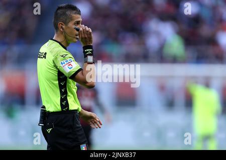 Milan, Italie. 13th août 2022. Livio Marinelli arbitre officiel regarde pendant la série Un match entre AC Milan et Udinese Calcio au Stadio Giuseppe Meazza sur 13 août 2022 à Milan, Italie . Credit: Marco Canoniero / Alamy Live News Banque D'Images