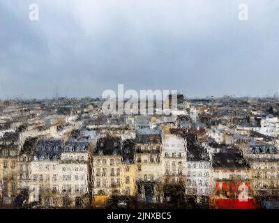 Toits de Paris de nombreux bâtiments de l'étage supérieur Banque D'Images