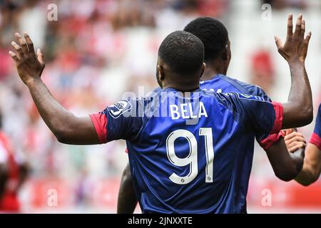 Reims, France, France. 14th août 2022. Jeremie BELA de Clermont célèbre son but lors du match de Ligue 1 entre le Stade de Reims et Clermont foot 63 au stade Auguste Delaune sur 14 août 2022 à Reims, France. (Image de crédit : © Matthieu Mirville/ZUMA Press Wire) Banque D'Images