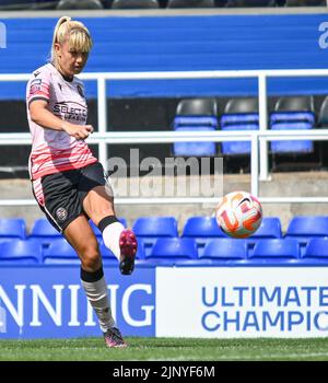 Birmingham, Royaume-Uni. 14th août 2022. Birmingham, 14 août 2022 Gemma Evans de la lecture pendant le match amical entre Birmingham ville et la lecture Femme de football (Karl Newton/SPP) crédit: SPP Sport presse photo. /Alamy Live News Banque D'Images