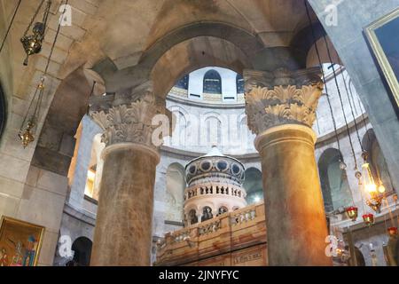 Jérusalem, Israël - 20 septembre 2017 : intérieur de l'église du Saint-Sépulcre Banque D'Images