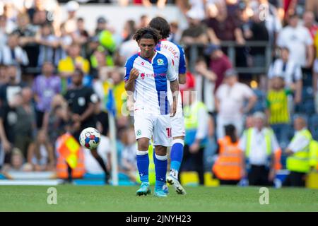 Blackburn, Royaume-Uni. 14th août 2022. Tyrhys Dolan (10) de Blackburn Rovers célèbre la fin du match du championnat Sky Bet entre Blackburn Rovers et West Bromwich Albion à Ewood Park, Blackburn, le dimanche 14th août 2022. (Credit: Mike Morese | MI News)drapeau d'angle d'Ewood Park.The Sky Bet Championship match entre Blackburn Rovers et West Bromwich Albion à Ewood Park, Blackburn, le dimanche 14th août 2022. (Crédit : Mike Morese | MI News) crédit : MI News & Sport /Alay Live News Banque D'Images