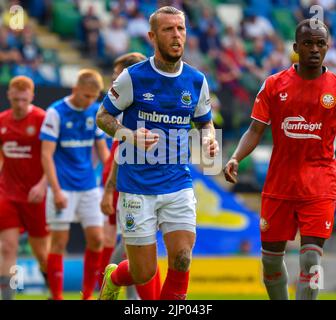 KIRK Millar en action - Linfield vs Portatown, Windsor Park Belfast, dimanche 14th août 2022 Banque D'Images