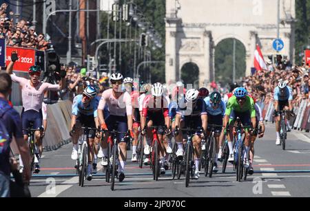 Munich, Allemagne. 14th août 2022. Munich, Allemagne 14 août: Cyclisme route 2022, crédit: SPP Sport presse photo. /Alamy Live News Banque D'Images