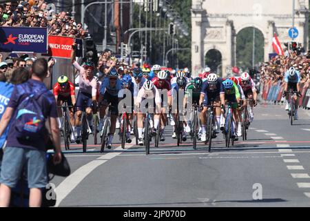 Munich, Allemagne. 14th août 2022. Munich, Allemagne 14 août: Cyclisme route 2022, crédit: SPP Sport presse photo. /Alamy Live News Banque D'Images