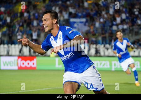 Brescia, Italie. 14th août 2022. Flavio Bianchi (Brescia FC) célèbre son but lors de Brescia Calcio vs FC Sudtirol, match italien de football série B à Brescia, Italie, 14 août 2022 crédit: Agence de photo indépendante/Alamy Live News Banque D'Images