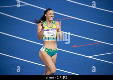 05-8-22 - Michelle Jenneke, Australie, dans la chaleur de 100 mètres haies aux Jeux du Commonwealth de Birmingham 2022 au stade Alexander, Birmingham. Banque D'Images