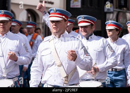 Ballymena, Royaume-Uni, 25th juin 2022. Ballykeel fils loyaux de Ulster Flute Band au mini-douzième ordre annuel d'Orange. Banque D'Images