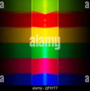 Plexiglas en plastique couleur rétroéclairé par LED sur fond balck Banque D'Images