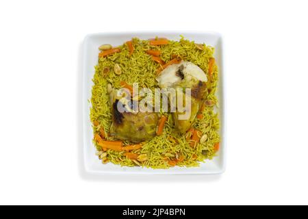 Poulet Kabsa - plats de riz mélangés originaires du Yémen.Nourriture du Moyen-Orient.- image Banque D'Images