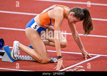 MUNCHEN, ALLEMAGNE - AOÛT 15: Eveline Saalberg des pays-Bas en compétition pour les femmes 400m aux Championnats d'Europe Munich 2022 à l'Olympiastadion on sur 15 août 2022 à Munchen, Allemagne (photo par Andy Astfalck/BSR Agency) Banque D'Images