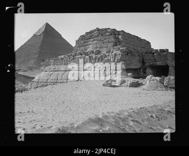 La quatrième pyramide de Gizeh, etc. (récemment découvert) Banque D'Images