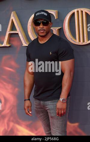 Londres, Royaume-Uni . 15 août 2022 . Ashley Walters photographiés à la Maison du Dragon - première mondiale tenue aux Leicester Square Gardens. Crédit : Alan D West/Alay Live News Banque D'Images