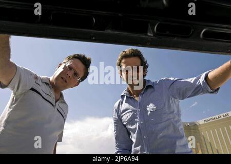 ED HELMS, BRADLEY COOPER, THE HANGOVER, 2009 Banque D'Images