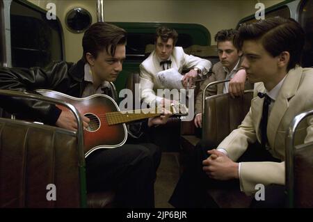 SAM BELL, AARON JOHNSON, THOMAS SANGSTER, NULLE PART GARÇON, 2009 Banque D'Images