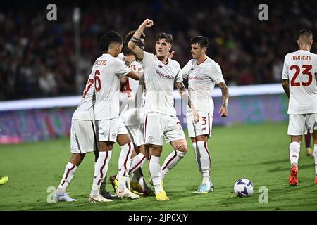 Nicolo Zaniolo (Roma) célèbre après avoir marquant le premier but de son équipe, Salernitana 0-1 Roma à Arechi StadiumFiorentina 3-2 Cremonese au stade Artemio Franchi sur 14 août 2022 à Salerne, en Italie. Credit: Maurizio Borsari/AFLO/Alay Live News Banque D'Images