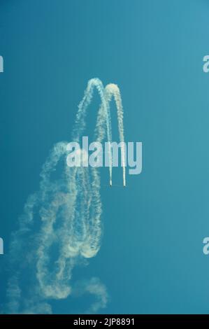 Gijon, Espagne - 24 juillet 2022. Aerosparx, équipe de voltige britannique au Gijon International Air Festival 2022. Banque D'Images