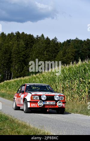 Olympia Rallye 72, 72´, 1972, 50 ans de renouveau, 50 ans, 22, 2022, course, rallye, voitures, Oldtimer, Vintage, 13.08.2022, Drift, Opel, Ascona Banque D'Images