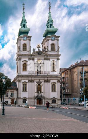 Szent Anna Saint Anne une paroisse catholique romaine sur la place Batthyany, Budapest, Hongrie Banque D'Images