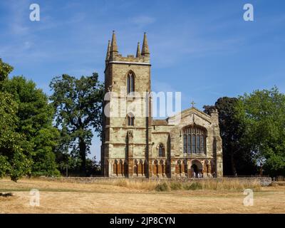 L'église de Sainte Marie dans le village de Canons Ashby, Northamptonshire, Royaume-Uni; elle contient des fragments de 12th siècle de prieuré Augustine Banque D'Images