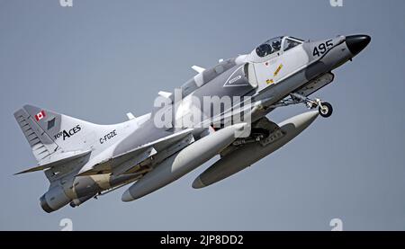 McDonnell Douglas A-4N Skyhawk, un avion d'attaque légère de l'entrepreneur de défense canadien Top Aces. Banque D'Images