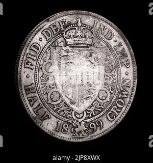 1899 demi-couronne de la reine Victoria avec Patina - inversée Banque D'Images
