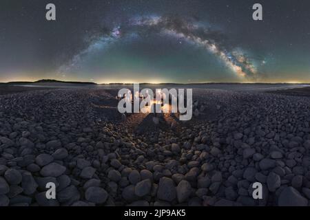 ciel nocturne, mégalith, dolmen, dolmen von guadalperal, collection nature, ciel nocturne, mégalithes, dolmens Banque D'Images
