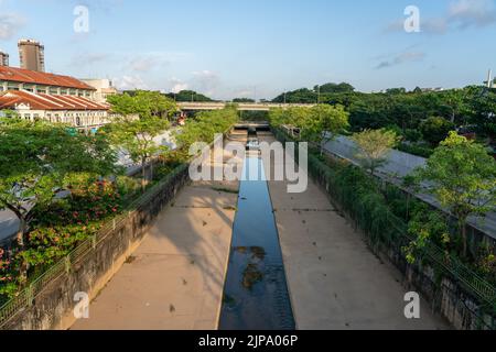 Système de drainage et de protection contre les inondations à Singapour. Concept de changement climatique Banque D'Images