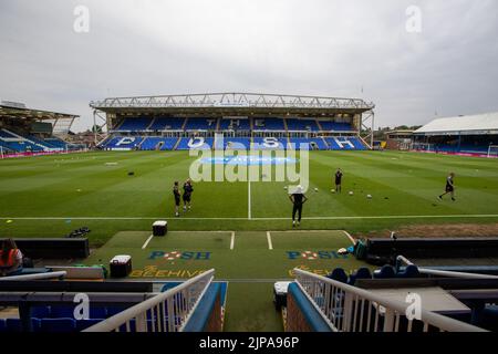 Vue générale à l'intérieur du Weston Homes Stadium avant le match de ce soir Banque D'Images