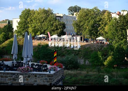 Parc alimentaire de la der à Zgorzelec von Görlitz aus gesehen am 16.08.2022 Banque D'Images