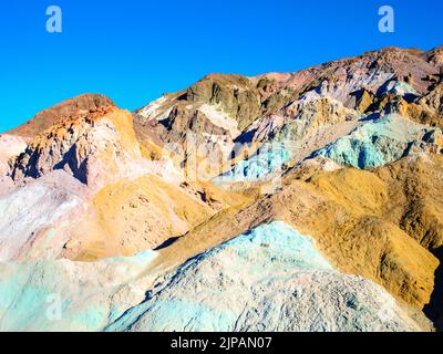 Artistes Palette colorée, Bad Lands Artists Drive Parc national de la Vallée de la mort, Californie, Amérique du Nord, États-Unis Banque D'Images