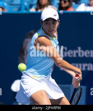 16 août 2022: Shuai Zhang (CHN) a vaincu Naomi Osaka (JPN) 6-4-7-5, à l'Open de l'Ouest et du Sud, au Lindner Family tennis Centre de Cincinnati, Ohio/Etats-Unis © Leslie Billman/Tennisclix/Cal Sport Media Banque D'Images