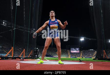 Munich, Allemagne. 17th août 2022. Championnats d'Europe, Championnat d'Europe, Athlétisme, Discus Plaid, femmes, Finale au stade olympique. Sandra Perkovic (Croatie) en action. Perkovic a gagné l'or. Credit: Sven Hoppe/dpa/Alay Live News Banque D'Images