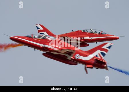 RAF flèches rouges paire de synchro Croix Banque D'Images