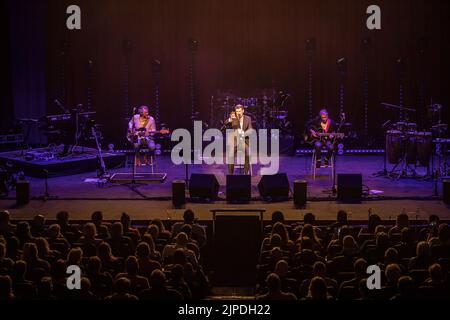 Tony Hadley se produce à venue Cymru, Llandudno, au nord du pays de Galles. Banque D'Images