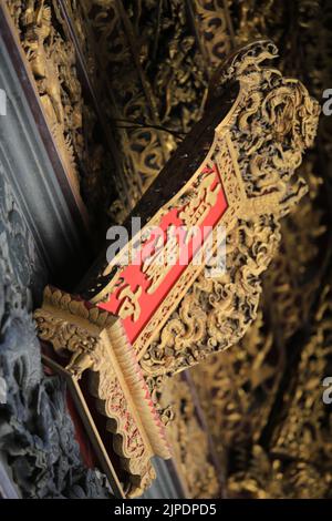 Taichung, Taiwan, April12 2015: Dajia mazu temple extérieur Dajia mazu temple est le plus grand et le plus ancien temple de mazu à taiwan Banque D'Images