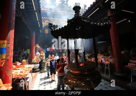 Taichung, Taiwan, April12 2015: Dajia mazu temple extérieur Dajia mazu temple est le plus grand et le plus ancien temple de mazu à taiwan Banque D'Images