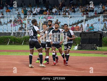 Kolkata, Inde. 16th août 2022. Édition 131st le tournoi de football de la coupe Durand a débuté au VYBK (Vivekananda Yubabarati krirangan-SALT LAKE STADIUM), à Kolkata avec un match inaugural entre le club de football sportif Mohammaan Sporting de l'année dernière et les champions du FC Goa de l'année dernière. Mme MAMATA BANERJEE, Ministre en chef (Bengale-Occidental), ainsi que d'autres dignitaires des forces armées indiennes étaient présents à la cérémonie d'inauguration. Mohammadan Sporting remporte le match avec la victoire de 3-1 sur le FC Goa. (Credit image: © Amlan Biswas/Pacific Press via ZUMA Press Wire) Banque D'Images