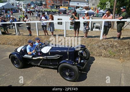 Aston Martin Ulster (1935) sur Test Hill, Aston Martin Heritage Day 2022, Brooklands Museum, Weybridge, Surrey, Angleterre, Royaume-Uni, Europe Banque D'Images