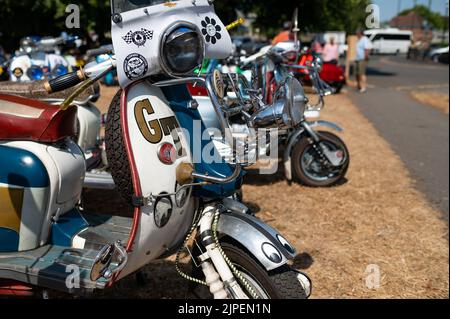 Lambretta moped à l'événement Gathering uk Banque D'Images