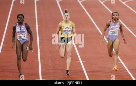 Daryll Neita de Grande-Bretagne, Gina Luckenkemper d'Allemagne, Imani Lasicot de Grande-Bretagne pendant l'athlétisme, demi-finale des femmes 100m aux Championnats d'Europe Munich 2022 sur 16 août 2022 à Munich, Allemagne - photo: Laurent Lairys/DPPI/LiveMedia Banque D'Images