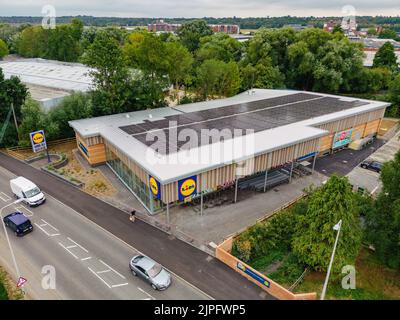 Vue aérienne du nouveau magasin Lidl le jour de pré-ouverture le 18th août 2022 Banque D'Images